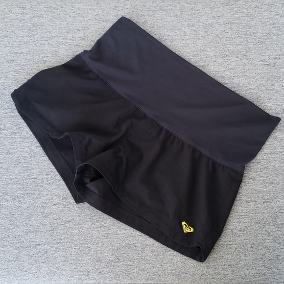 ROXY Black Shorts, Size 7 - Picture 7 of 8